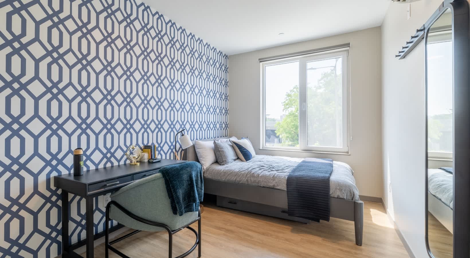 Allston 4BR · 3BA Suite — photo 1 of 7